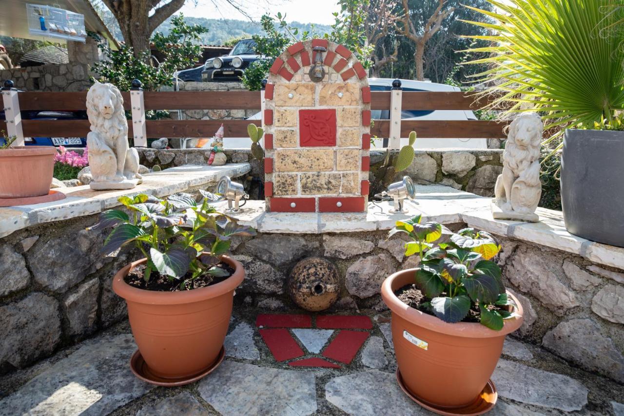 Rock Garden Villa Marantochori Luaran gambar