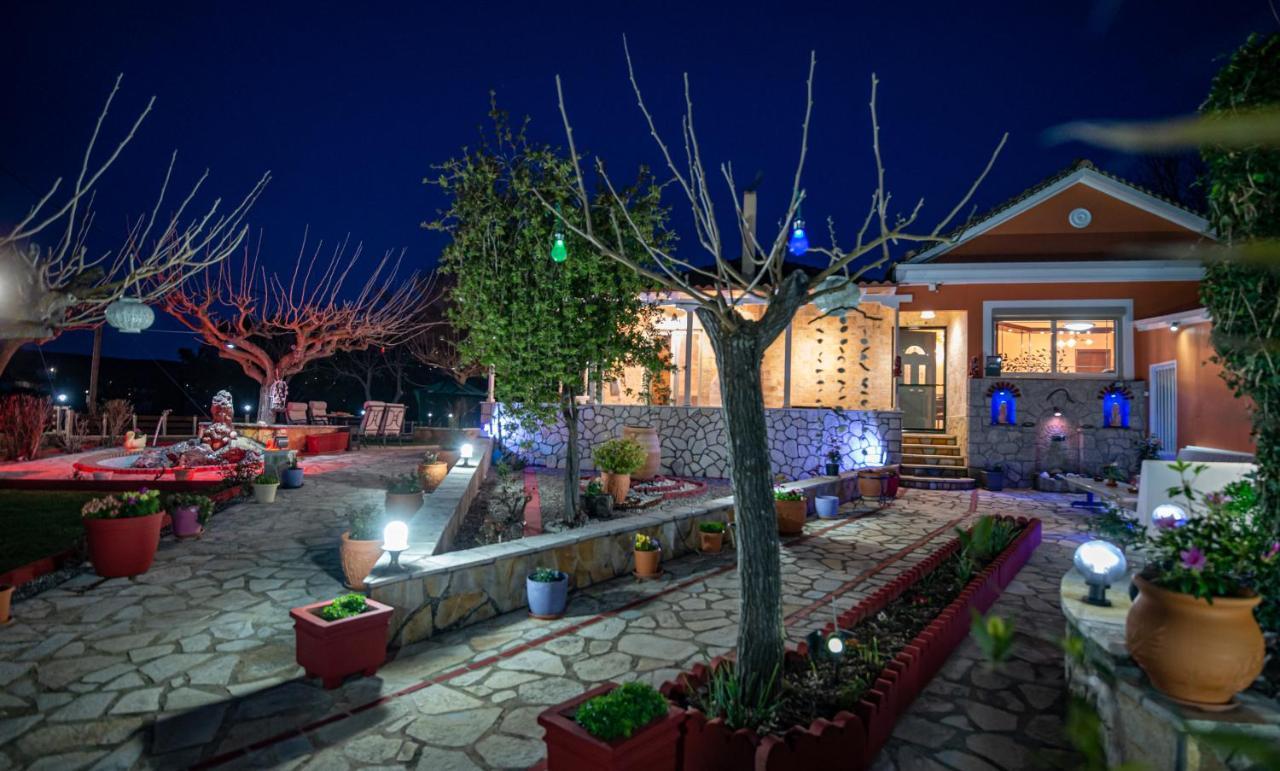 Rock Garden Villa Marantochori Luaran gambar